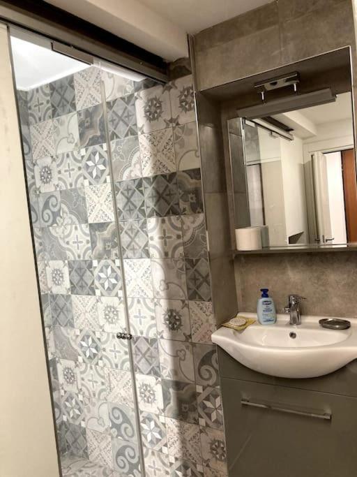 Appartamento Tre Archi Con Corte Privata ヴェネツィア エクステリア 写真