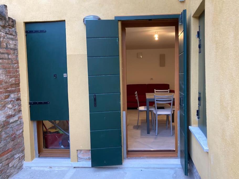 Appartamento Tre Archi Con Corte Privata ヴェネツィア エクステリア 写真