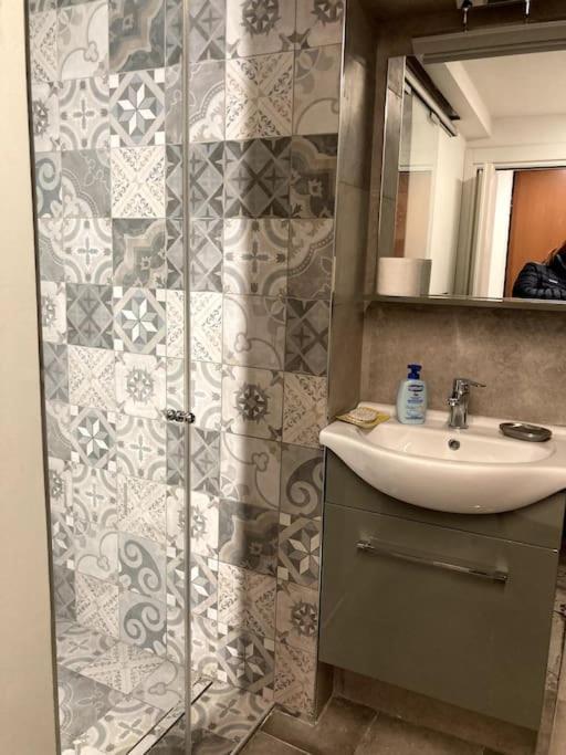 Appartamento Tre Archi Con Corte Privata ヴェネツィア エクステリア 写真