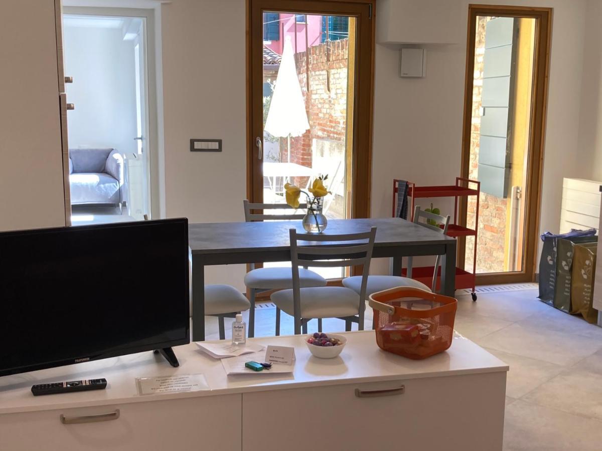 Appartamento Tre Archi Con Corte Privata ヴェネツィア エクステリア 写真